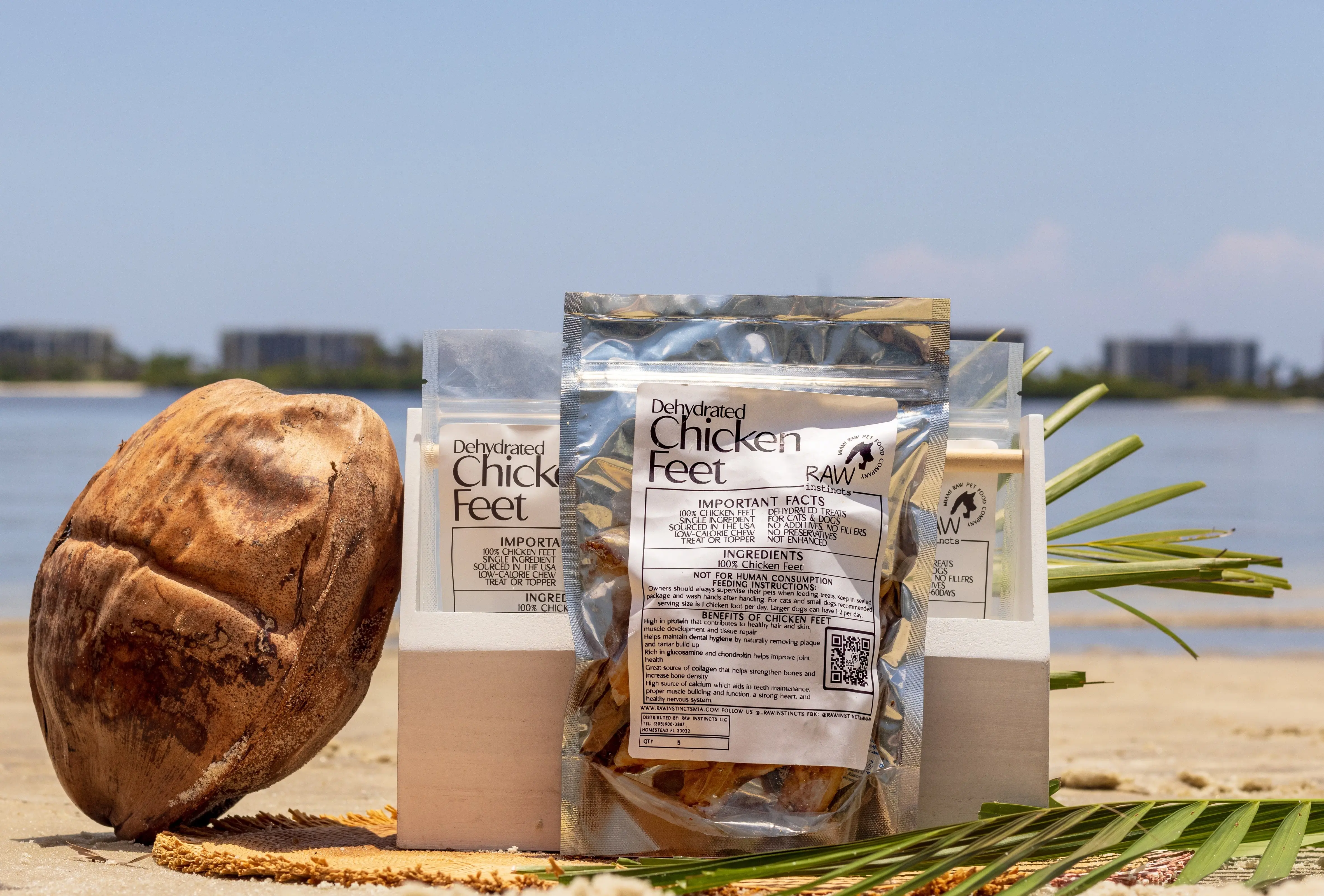 Dehydrated Chicken Feet – 5ct | Raw Instincts | Natural Chew for Cats & Dogs - Image 2