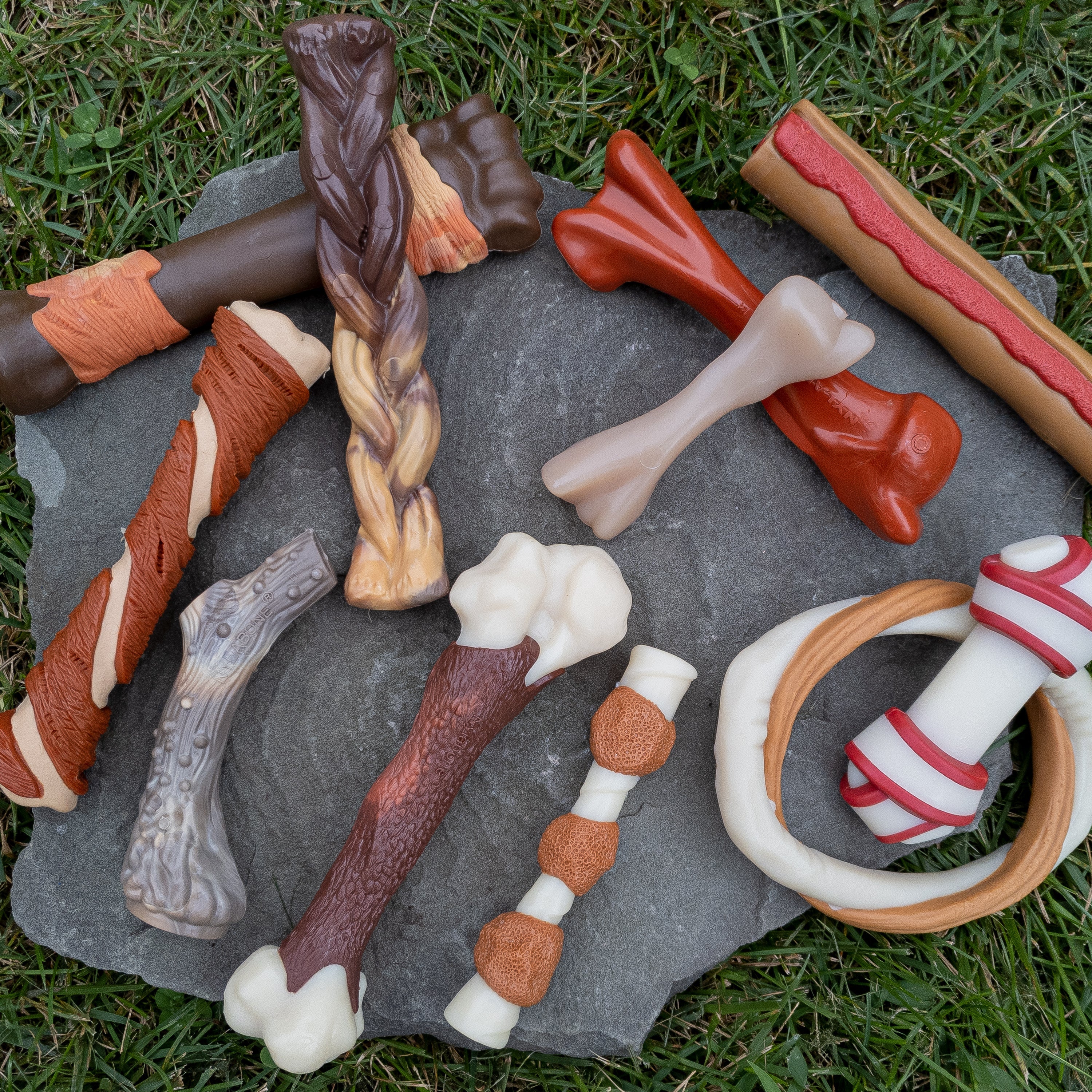 Nylabone Power Chew Pork Hide Alternative Dog Chew Toy Bacon & Peanut Butter 1ea/Large/Giant - Up To 50 lb - Image 6